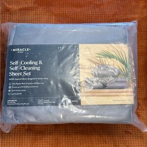 Miracle Self-Cooling Sheet Set  Gray